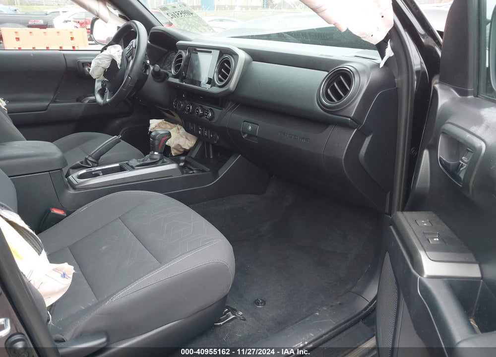 2018 TOYOTA TACOMA VIN: 3TMCZ5AN6JM121415