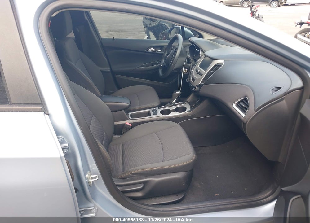 2018 CHEVROLET CRUZE LS AUTO VIN: 1G1BC5SM6J7174430