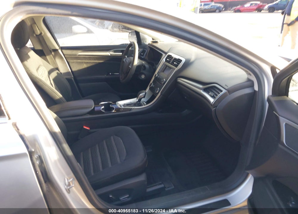 2016 FORD FUSION SE VIN: 3FA6P0H71GR275741