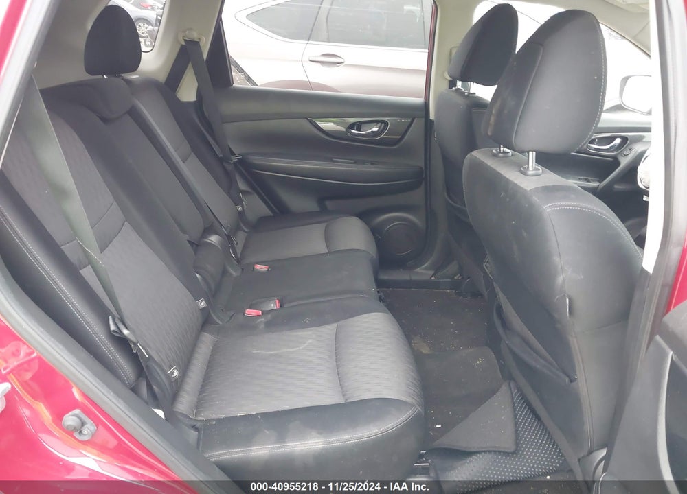 2017 NISSAN ROGUE SV VIN: JN8AT2MV5HW268049