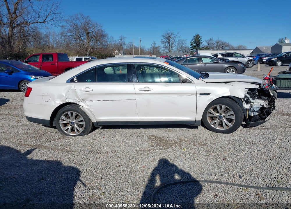 2010 FORD TAURUS VIN: 1FAHP2EW1AG137213