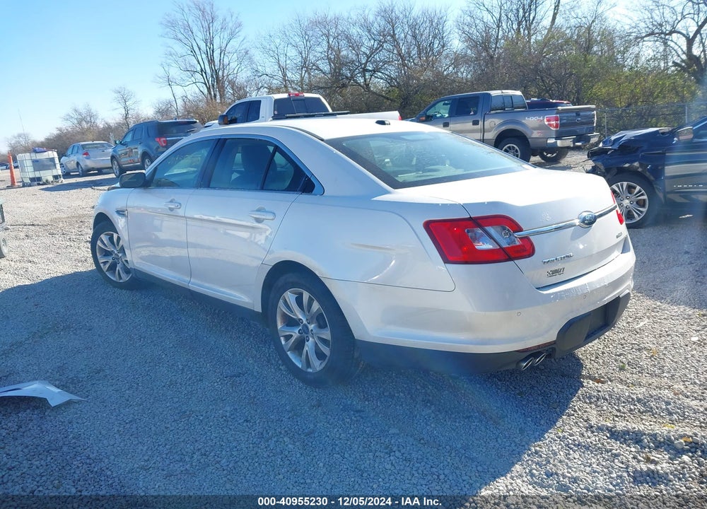 2010 FORD TAURUS VIN: 1FAHP2EW1AG137213