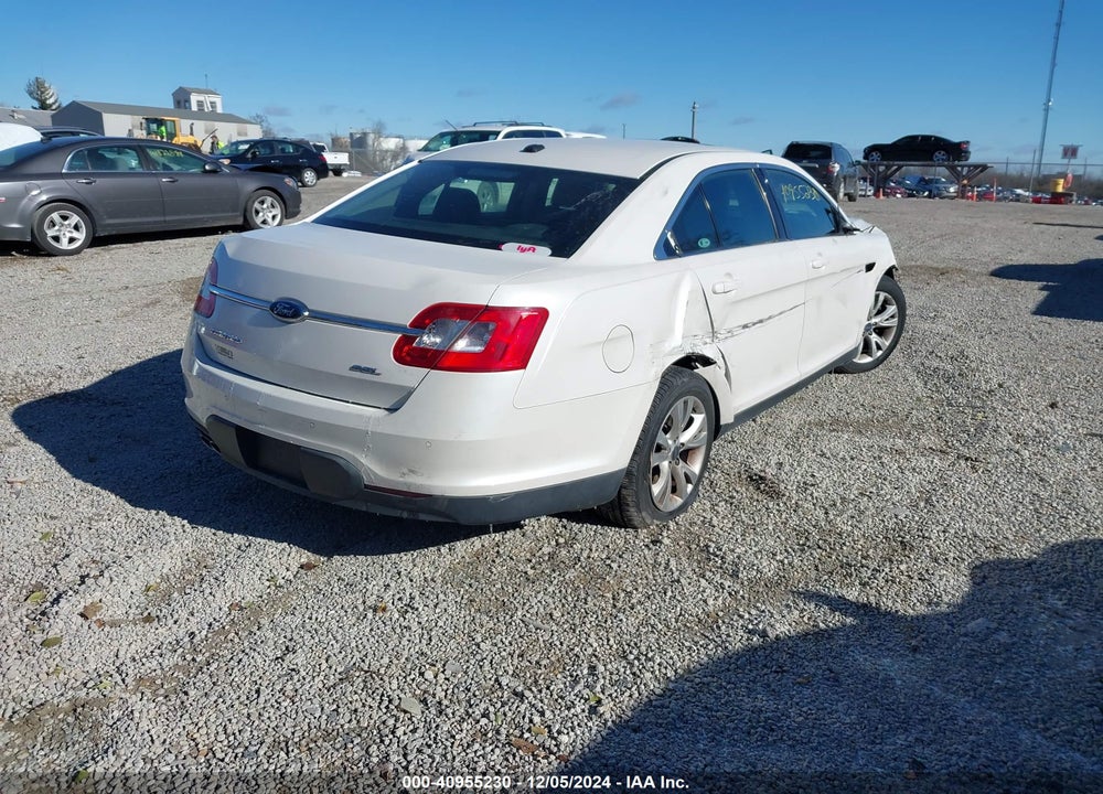 2010 FORD TAURUS VIN: 1FAHP2EW1AG137213