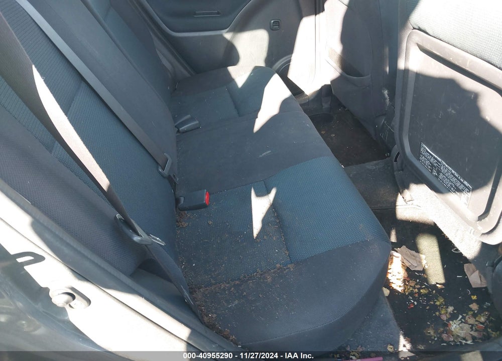 2007 TOYOTA MATRIX/XR VIN: 2T1KR32E37C624738