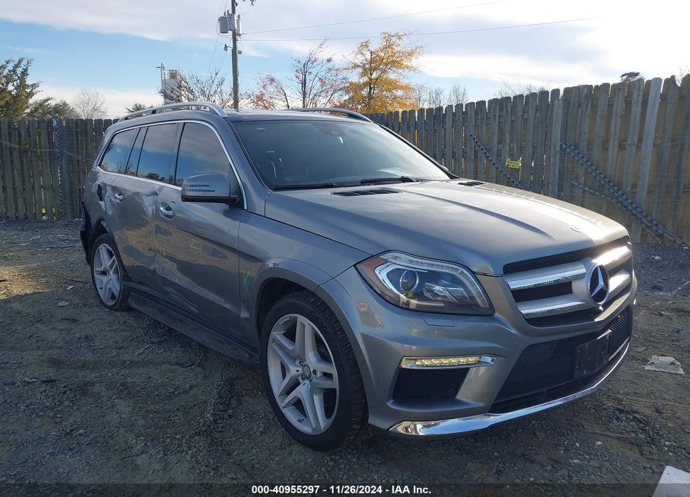 2015 MERCEDES-BENZ GL 550 4MATIC VIN: 4JGDF7DE3FA466339