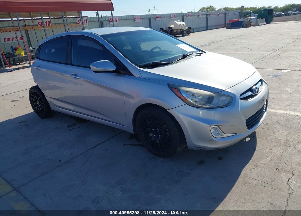 2013 HYUNDAI ACCENT GLS VIN: KMHCU4AEXDU573808