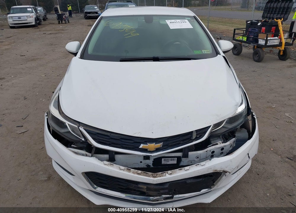 2017 CHEVROLET CRUZE LT AUTO VIN: 1G1BE5SM1H7262841