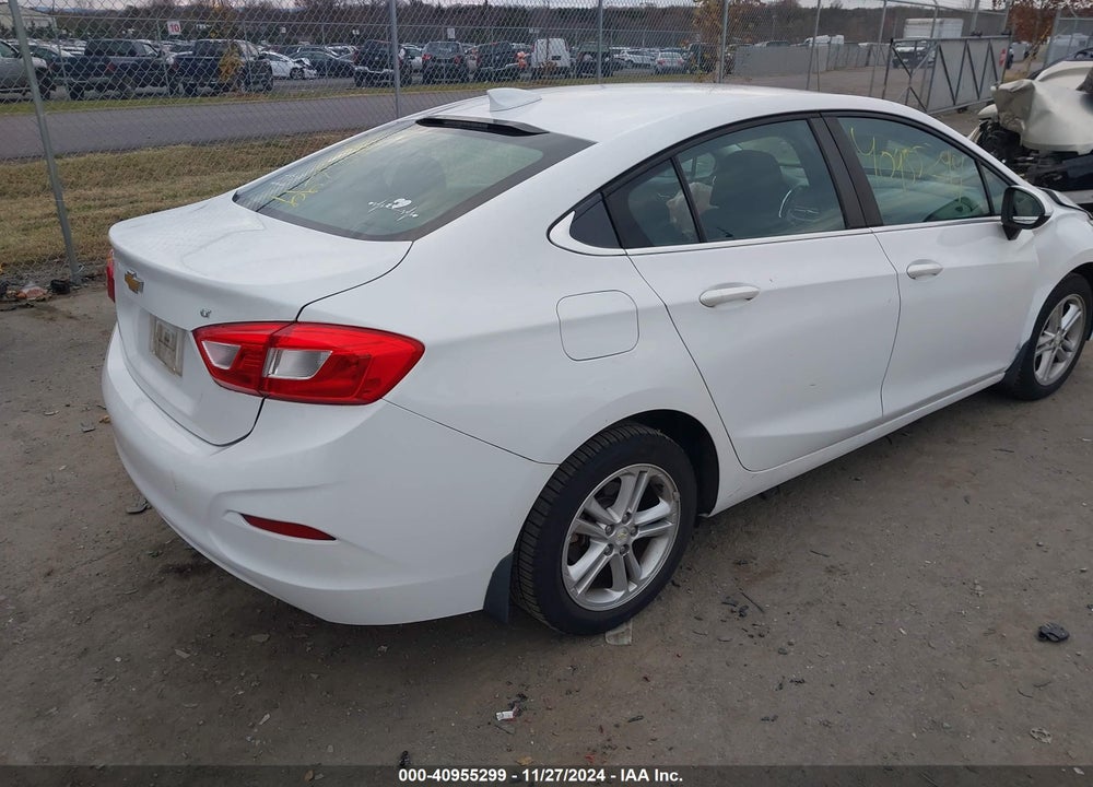 2017 CHEVROLET CRUZE LT AUTO VIN: 1G1BE5SM1H7262841