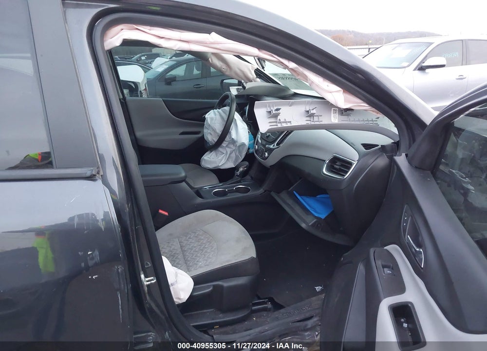 2022 CHEVROLET EQUINOX FWD LS VIN: 3GNAXHEV2NS209833