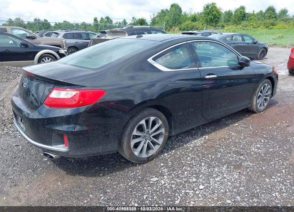 2015 HONDA ACCORD VIN: 1HGCT2A86FA008211
