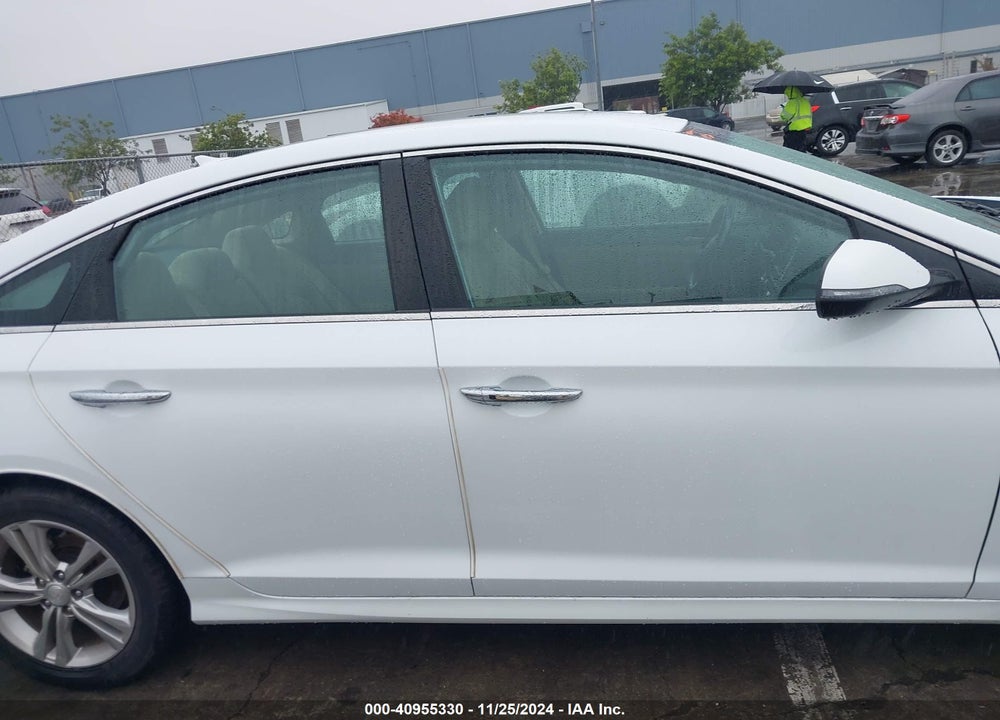 2018 HYUNDAI SONATA VIN: 5NPE34AF4JH651871