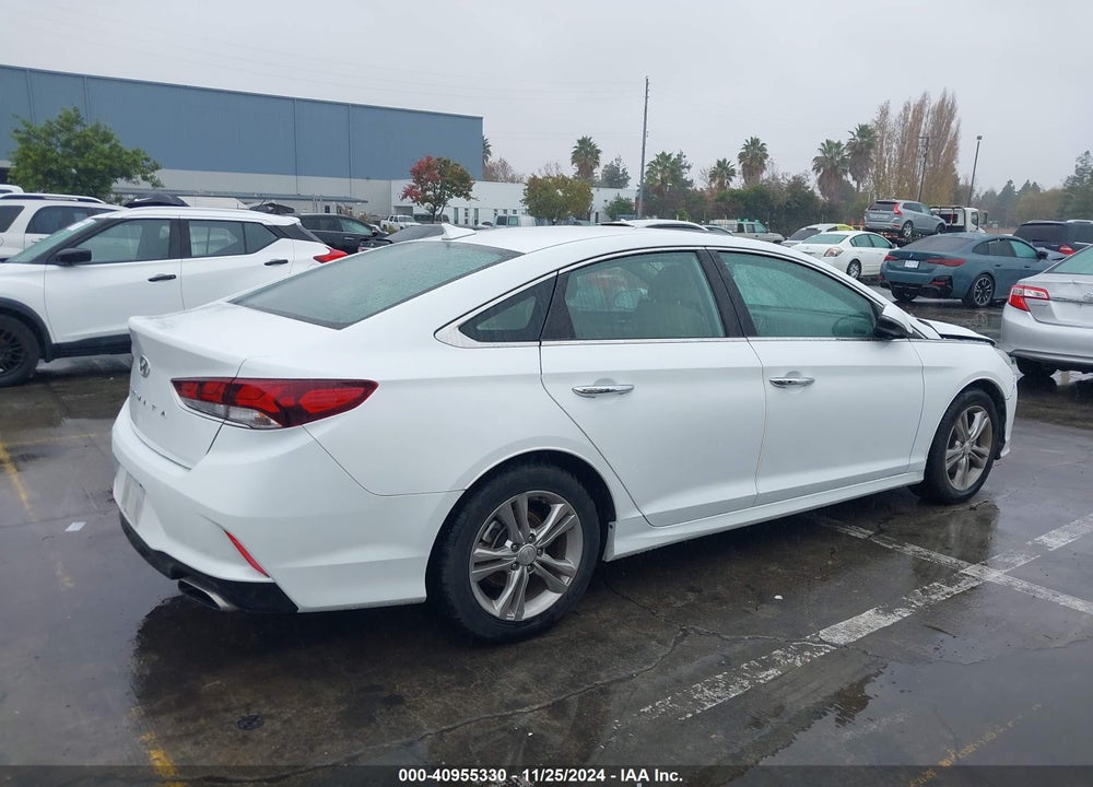2018 HYUNDAI SONATA VIN: 5NPE34AF4JH651871