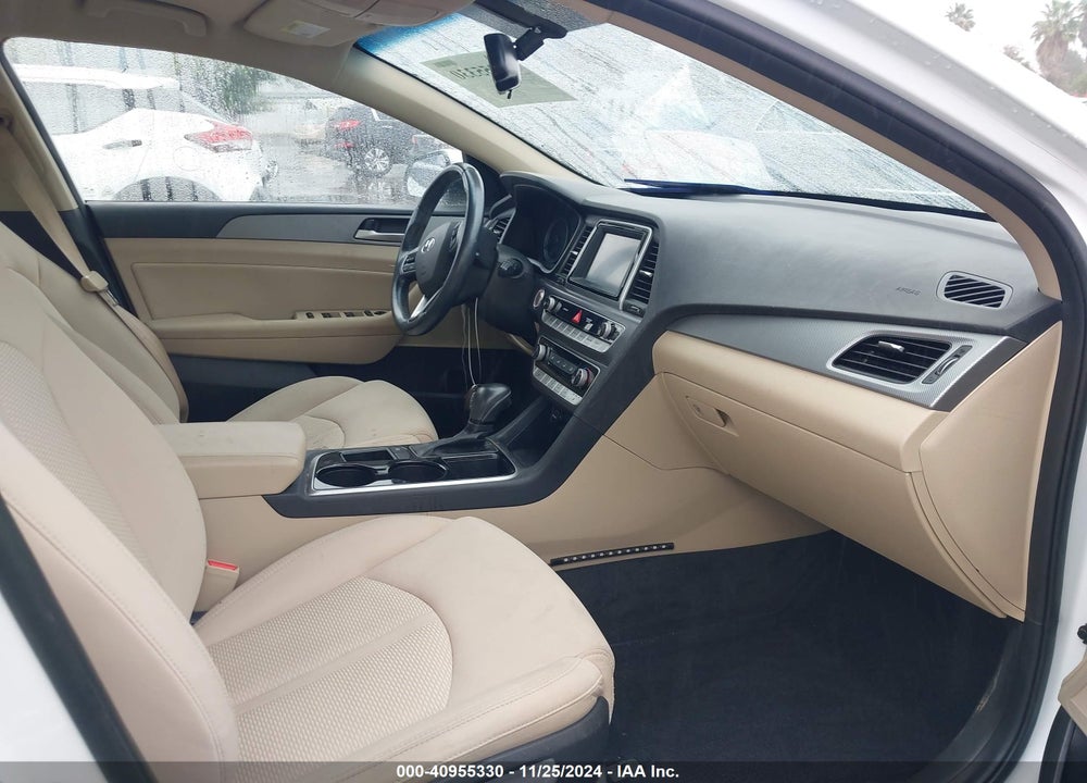 2018 HYUNDAI SONATA VIN: 5NPE34AF4JH651871