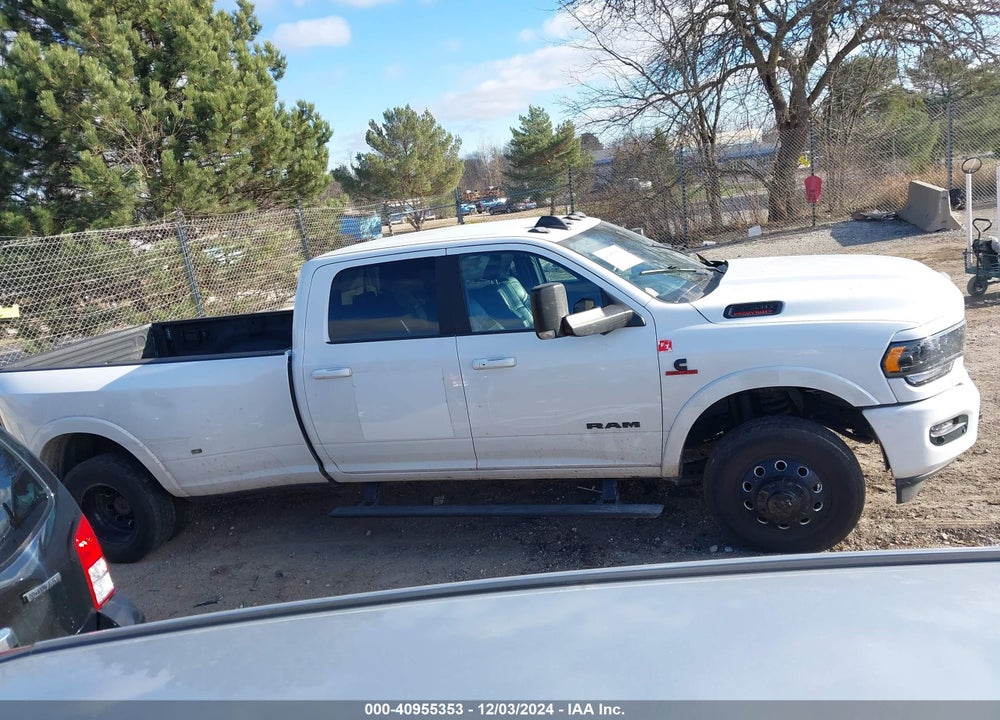 2022 RAM 3500 VIN: 3C63RRRLXNG153306