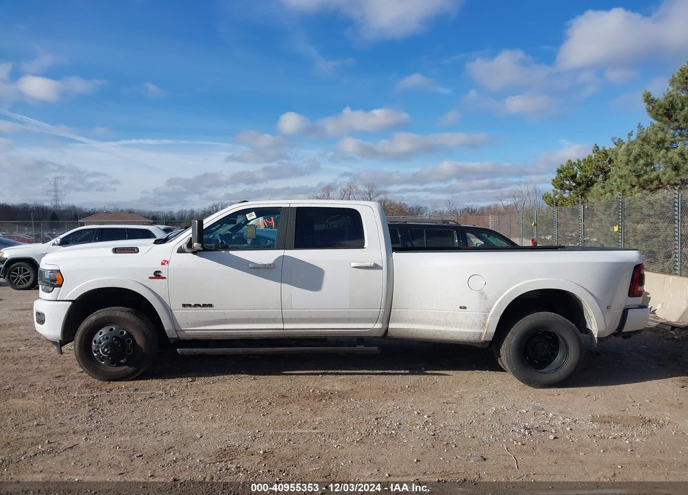 2022 RAM 3500 VIN: 3C63RRRLXNG153306