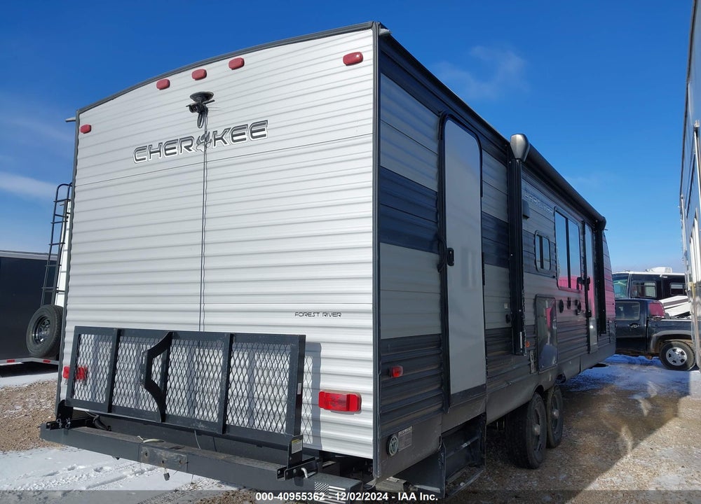 2021 FOREST RIVER CHEROKEE TRAVEL TRAILER VIN: 4X4TCKC28MX147851