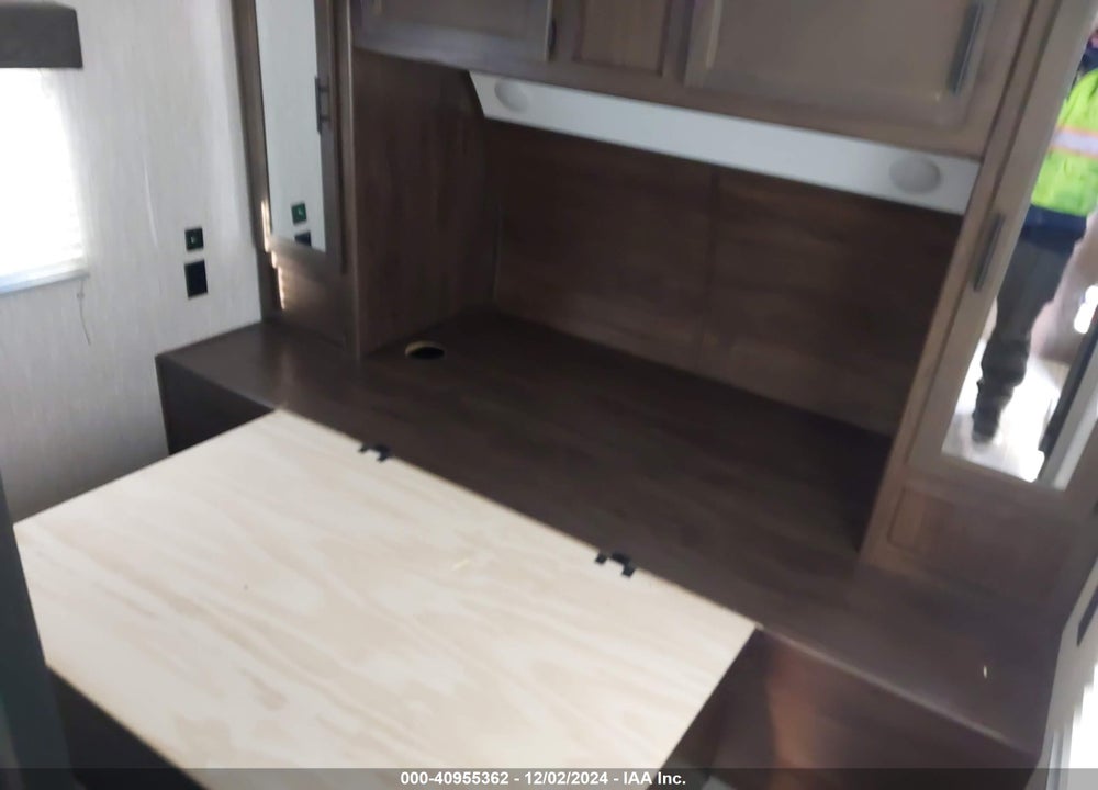 2021 FOREST RIVER CHEROKEE TRAVEL TRAILER VIN: 4X4TCKC28MX147851