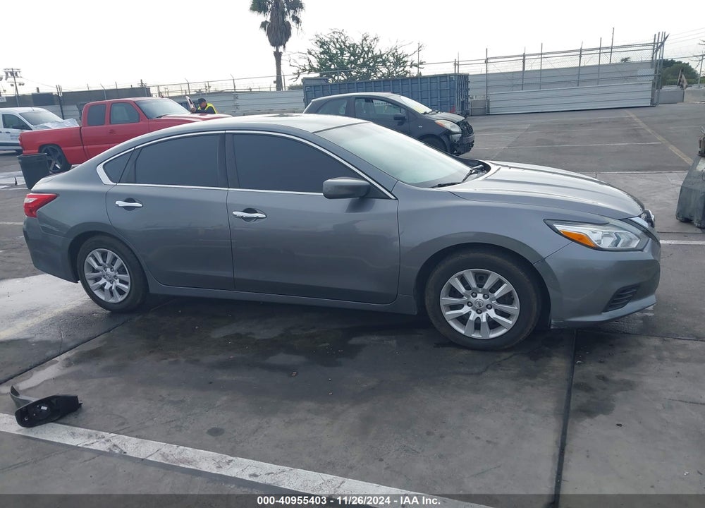 2017 NISSAN ALTIMA 2.5/2.5 S/2.5 SL/2.5 SR/2.5 SV VIN: 1N4AL3AP3HN313783