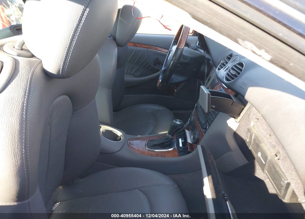 2008 MERCEDES-BENZ CLK 550 VIN: WDBTJ72H48F236230