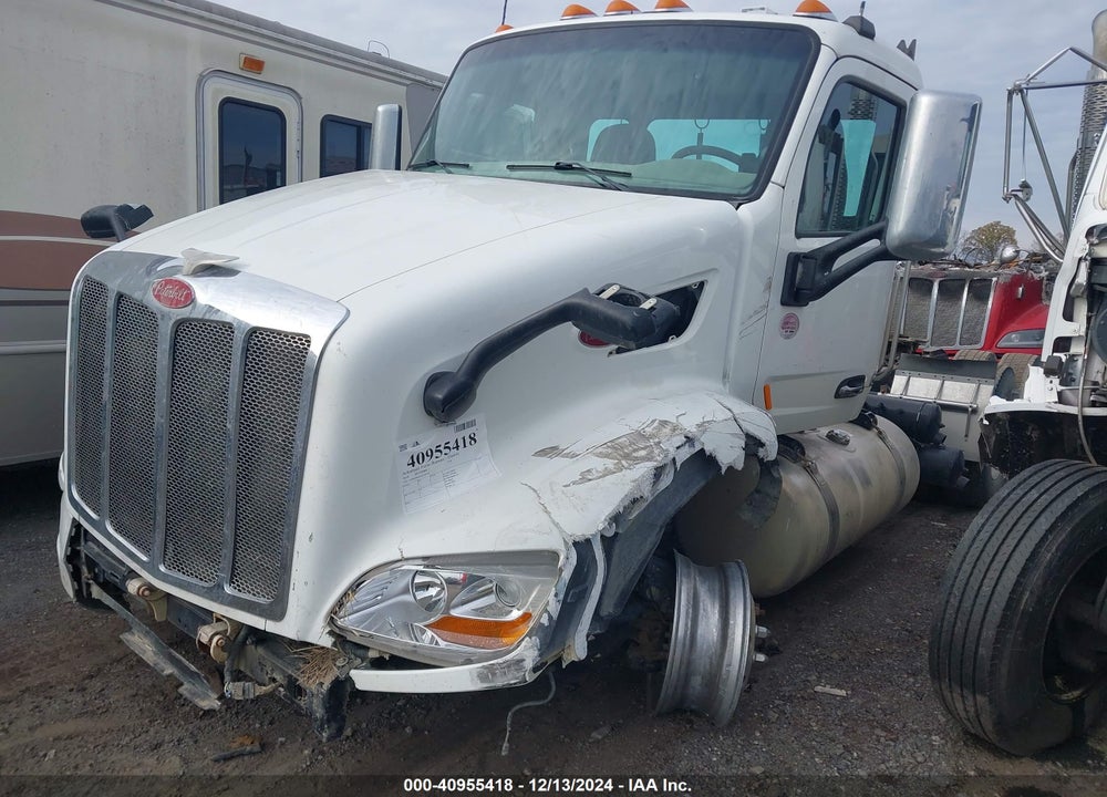 2016 PETERBILT 579 VIN: 1XPBDP9X4GD308702