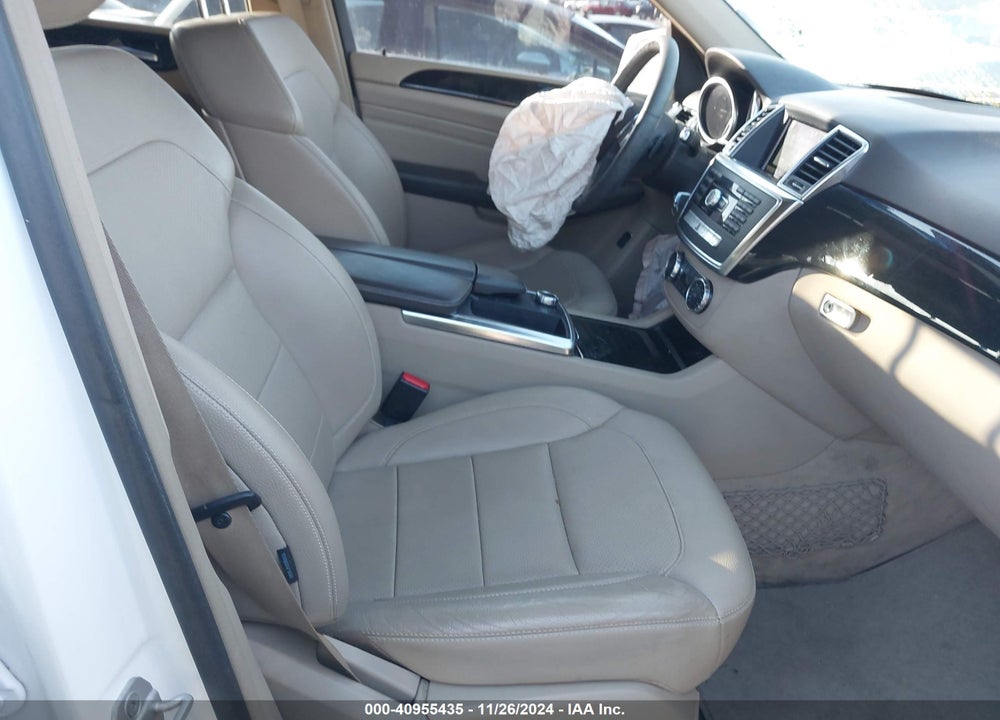 2015 MERCEDES-BENZ ML 350 4MATIC VIN: 4JGDA5HB5FA617183