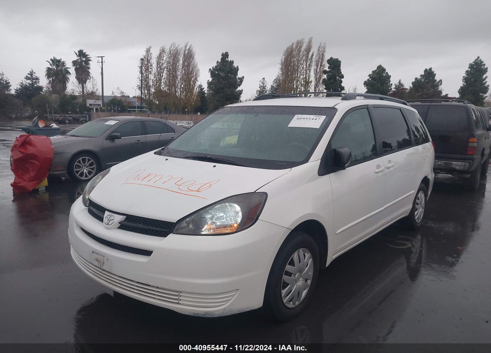 2004 TOYOTA SIENNA LE VIN: 5TDZA23C44S104029