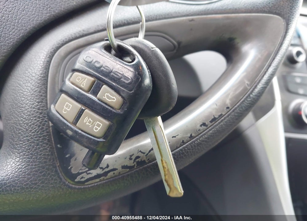 2011 HYUNDAI SONATA GLS VIN: 5NPEB4AC7BH007260