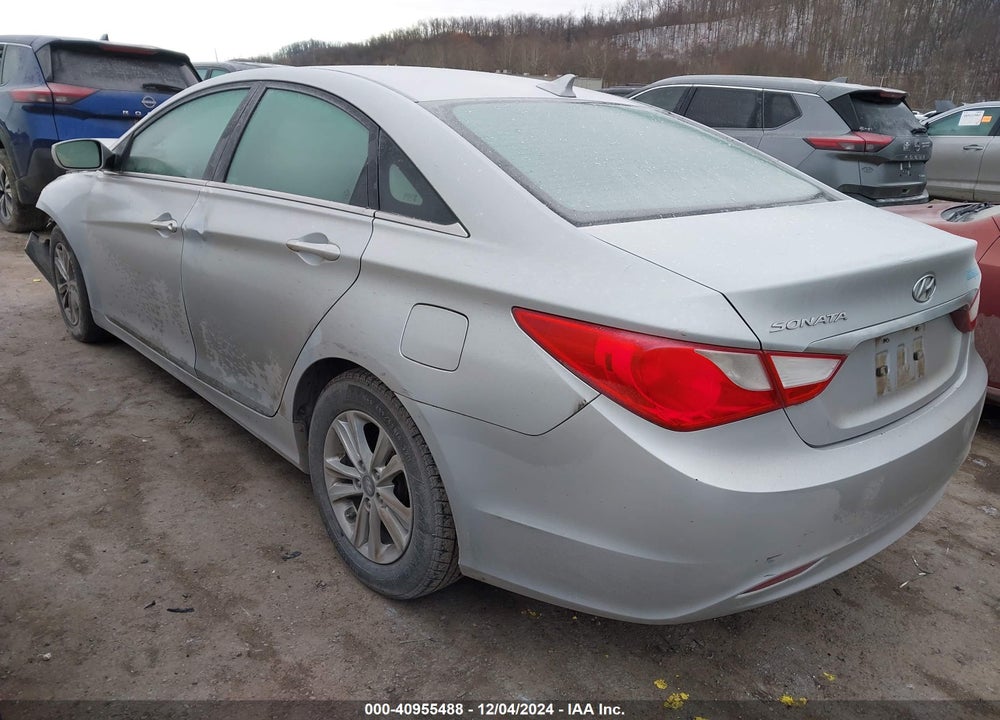 2011 HYUNDAI SONATA GLS VIN: 5NPEB4AC7BH007260