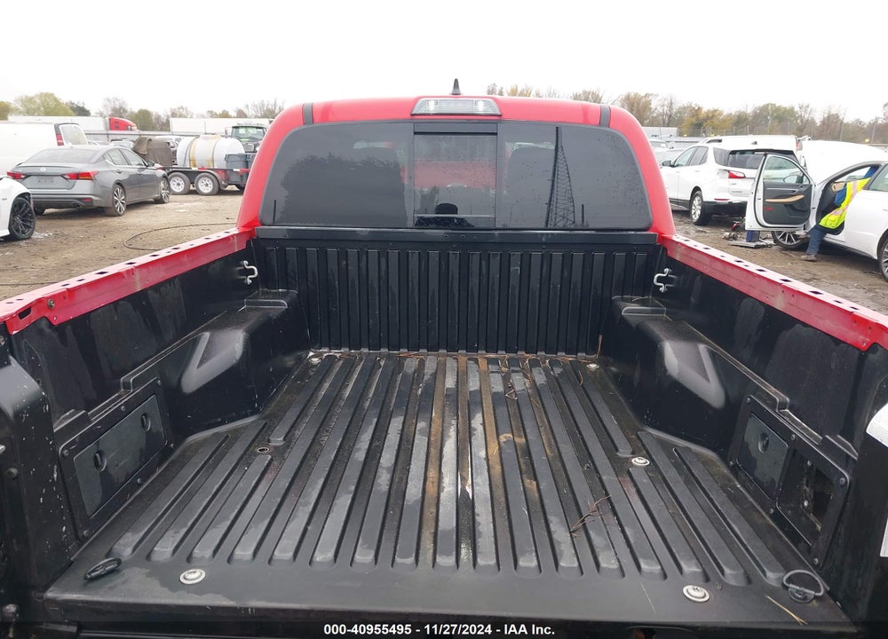 2018 TOYOTA TACOMA TRD OFF ROAD VIN: 3TMCZ5AN5JM158486