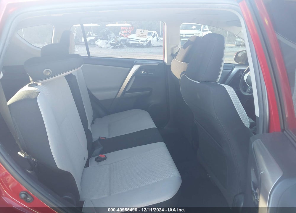 2017 TOYOTA RAV4 XLE VIN: JTMWFREV6HJ134714