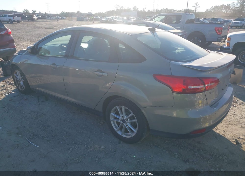 2015 FORD FOCUS SE VIN: 1FADP3F2XFL238118