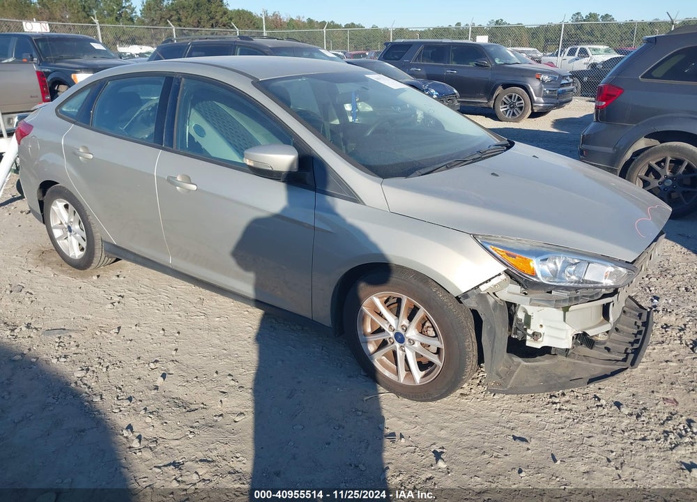 2015 FORD FOCUS SE VIN: 1FADP3F2XFL238118