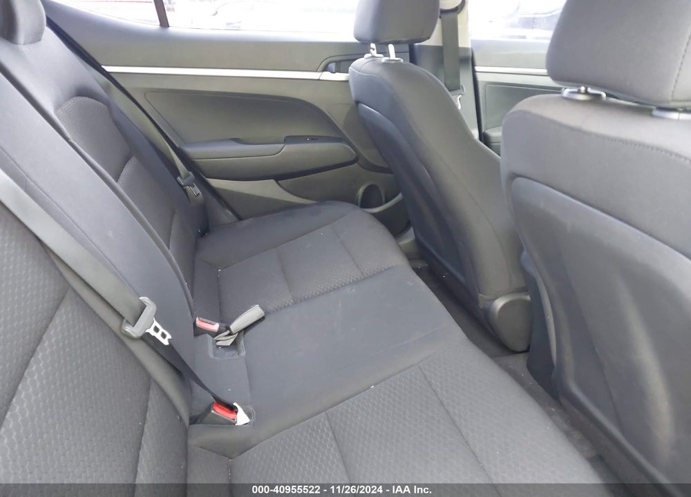 2020 HYUNDAI ELANTRA SE VIN: 5NPD74LF0LH560936