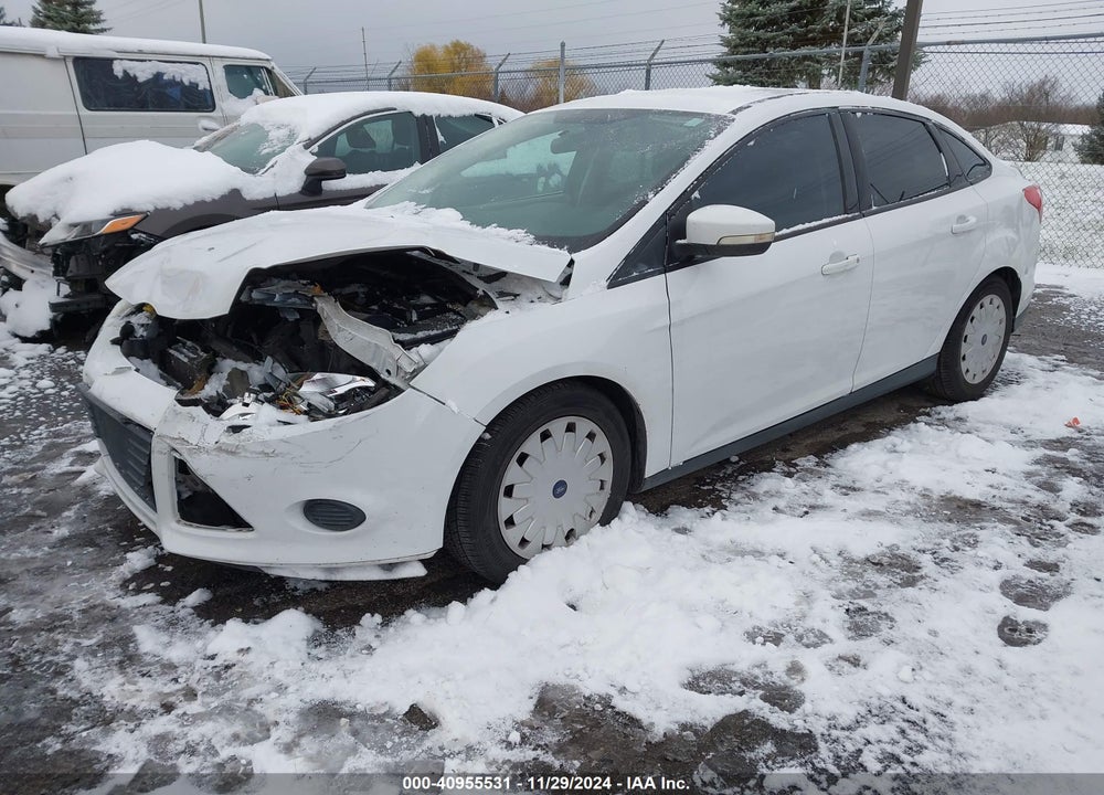 2014 FORD FOCUS SE VIN: 1FADP3F27EL185537