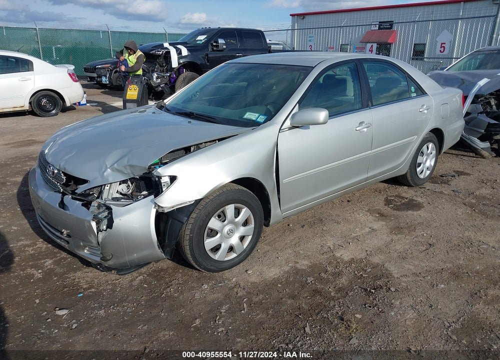 2004 TOYOTA CAMRY LE VIN: 4T1BE32KX4U795594