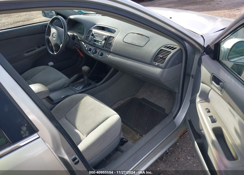 2004 TOYOTA CAMRY LE VIN: 4T1BE32KX4U795594