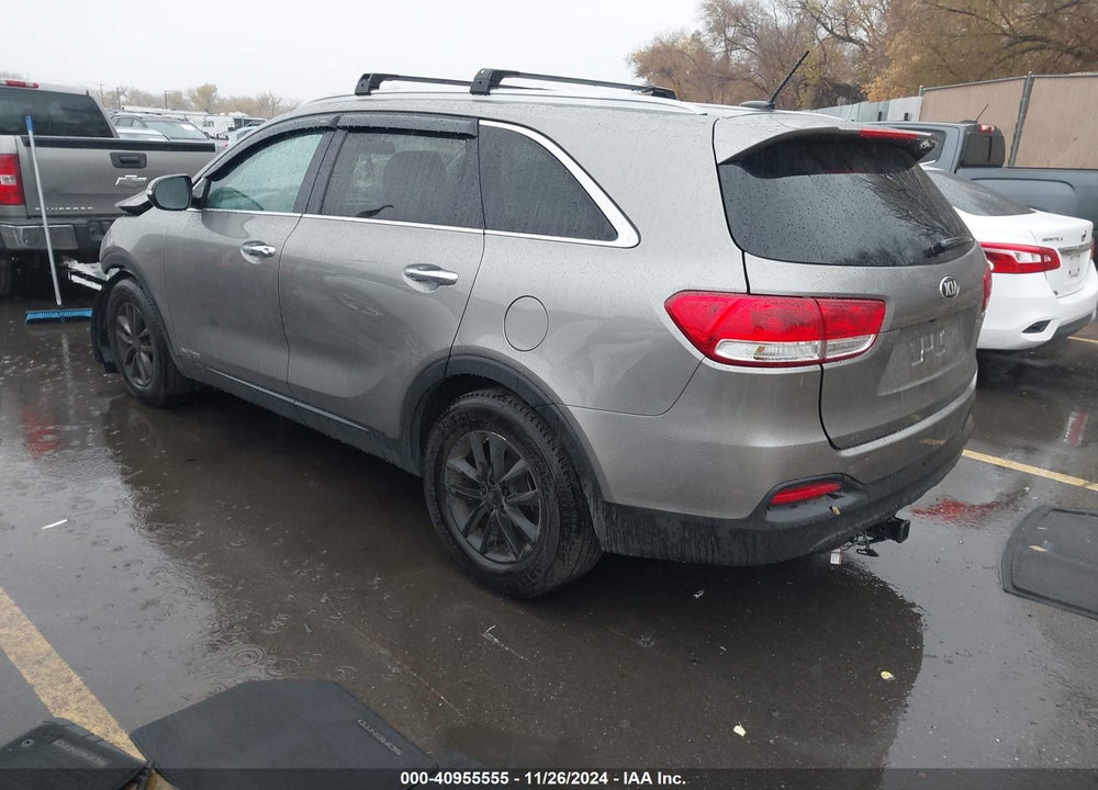 2017 KIA SORENTO 3.3L LX VIN: 5XYPGDA51HG313219