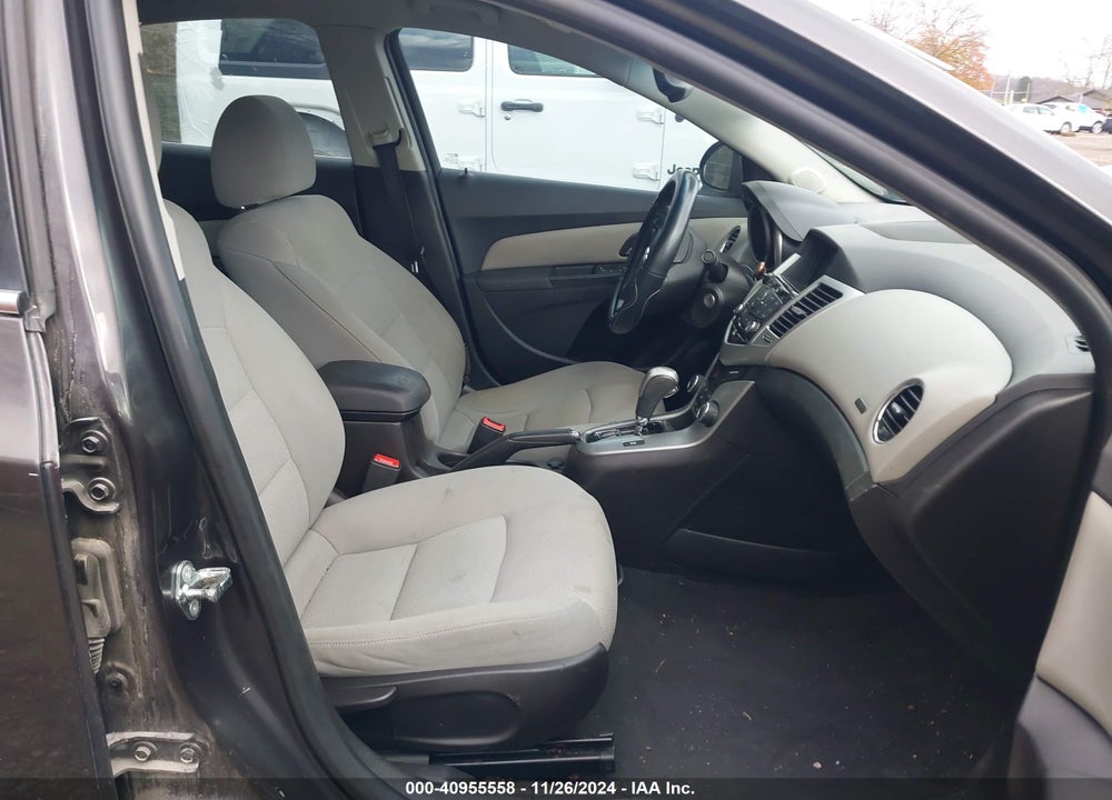 2015 CHEVROLET CRUZE 1LT AUTO VIN: 1G1PC5SB6F7191112