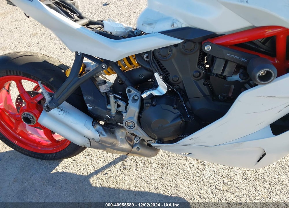 2019 DUCATI SUPERSPORT VIN: ZDMVABDS1KB008033
