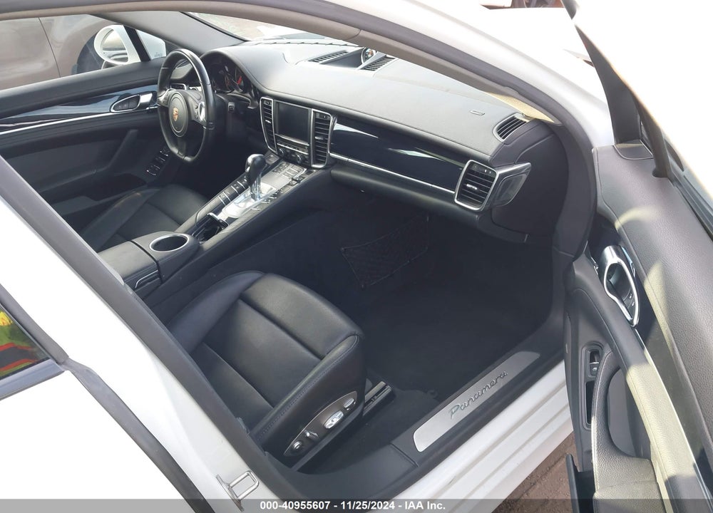 2014 PORSCHE PANAMERA 4 VIN: WP0AA2A75EL015446