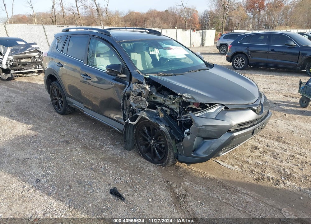2018 TOYOTA RAV4 ADVENTURE/XLE VIN: 2T3RFREV4JW778961