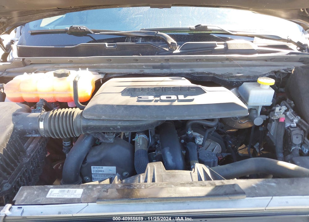 2022 RAM 1500 VIN: 1C6RREFM8NN408221