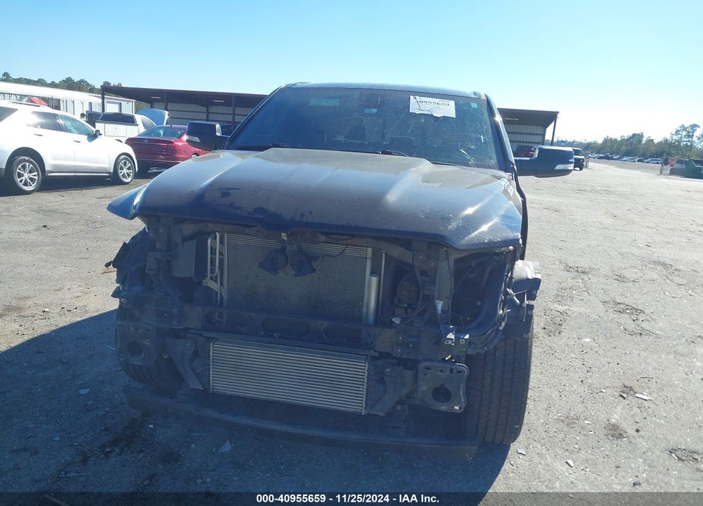 2022 RAM 1500 VIN: 1C6RREFM8NN408221