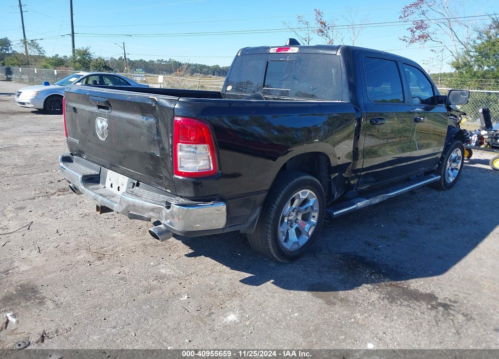 2022 RAM 1500 VIN: 1C6RREFM8NN408221