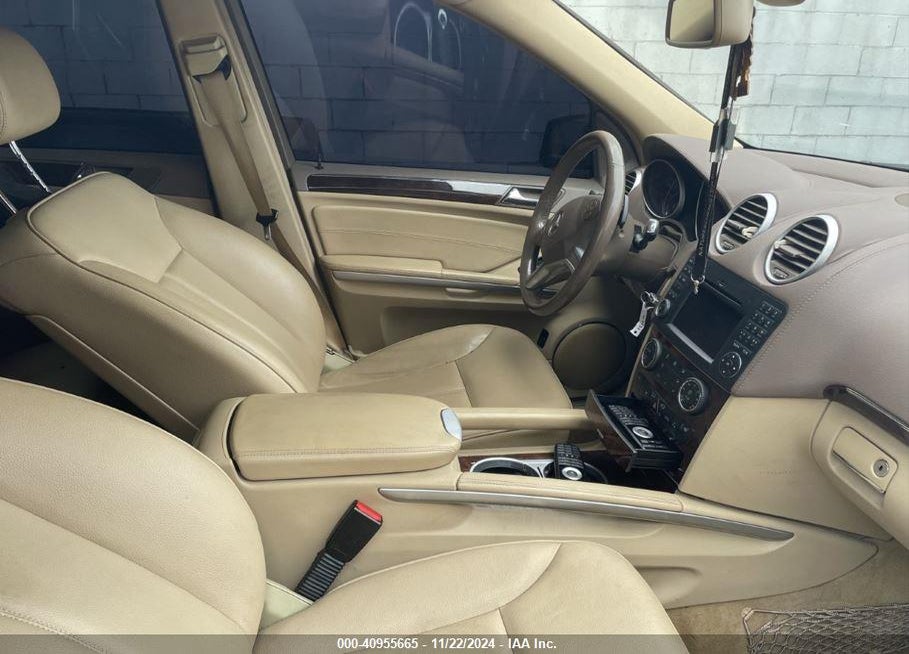 2012 MERCEDES-BENZ GL 450 4MATIC VIN: 4JGBF7BE0CA764031