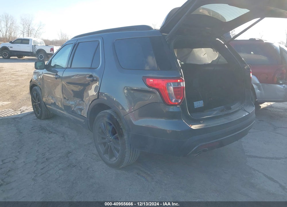 2017 FORD EXPLORER XLT VIN: 1FM5K7D85HGA21191