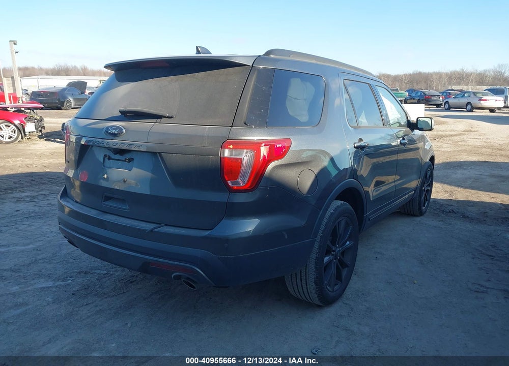 2017 FORD EXPLORER XLT VIN: 1FM5K7D85HGA21191