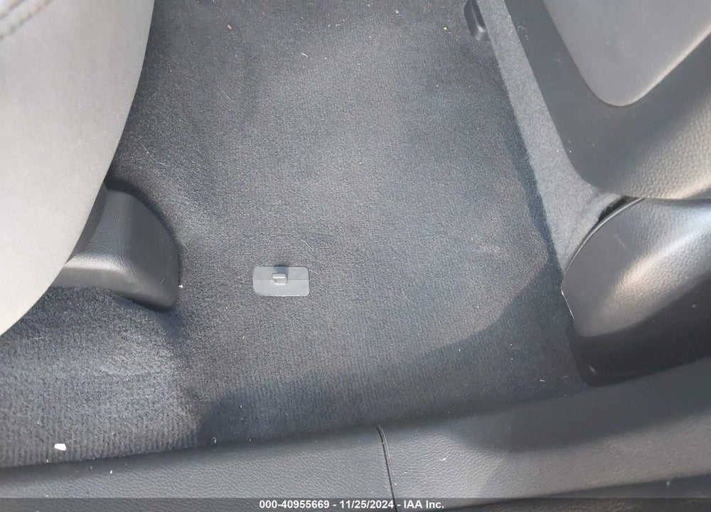 2018 HYUNDAI SANTA FE SPORT 2.4L VIN: 5NMZT3LB2JH063843