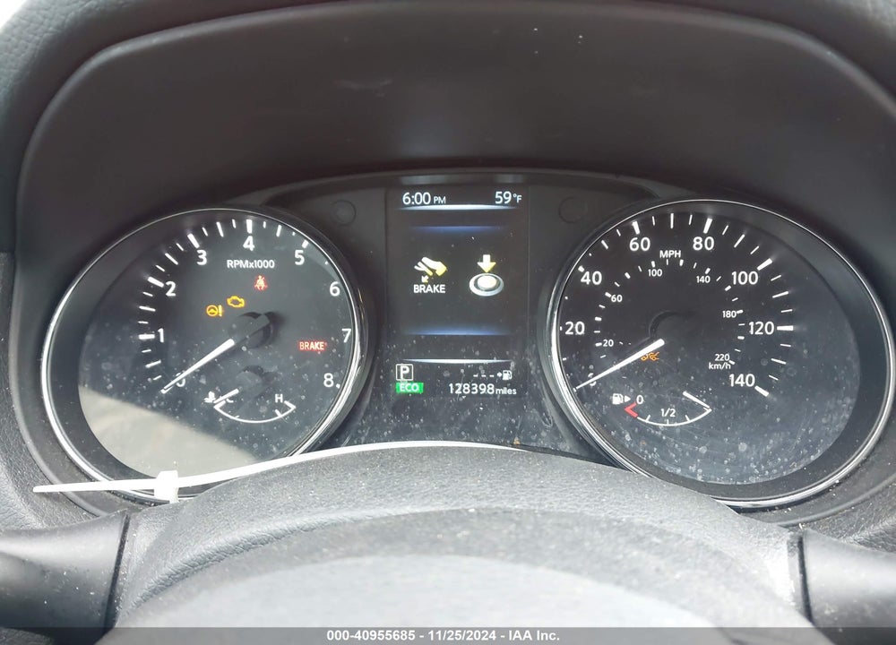 2017 NISSAN ROGUE SL VIN: 5N1AT2MTXHC837906