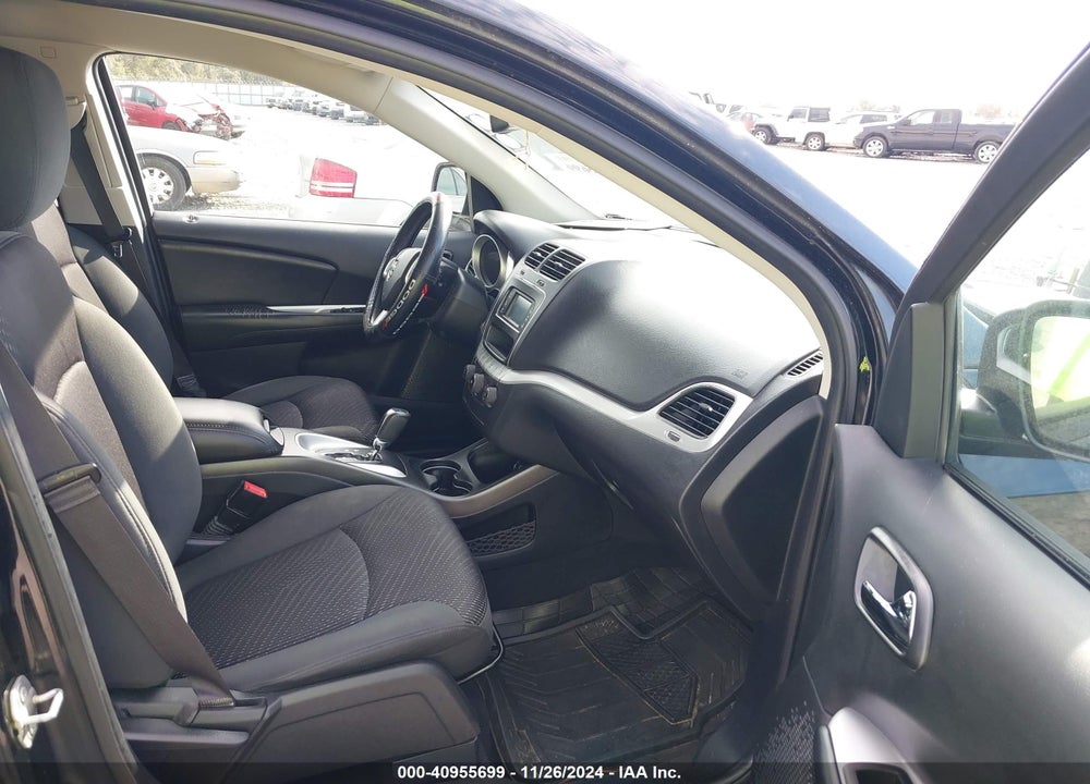 2018 DODGE JOURNEY SE VIN: 3C4PDCABXJT445662